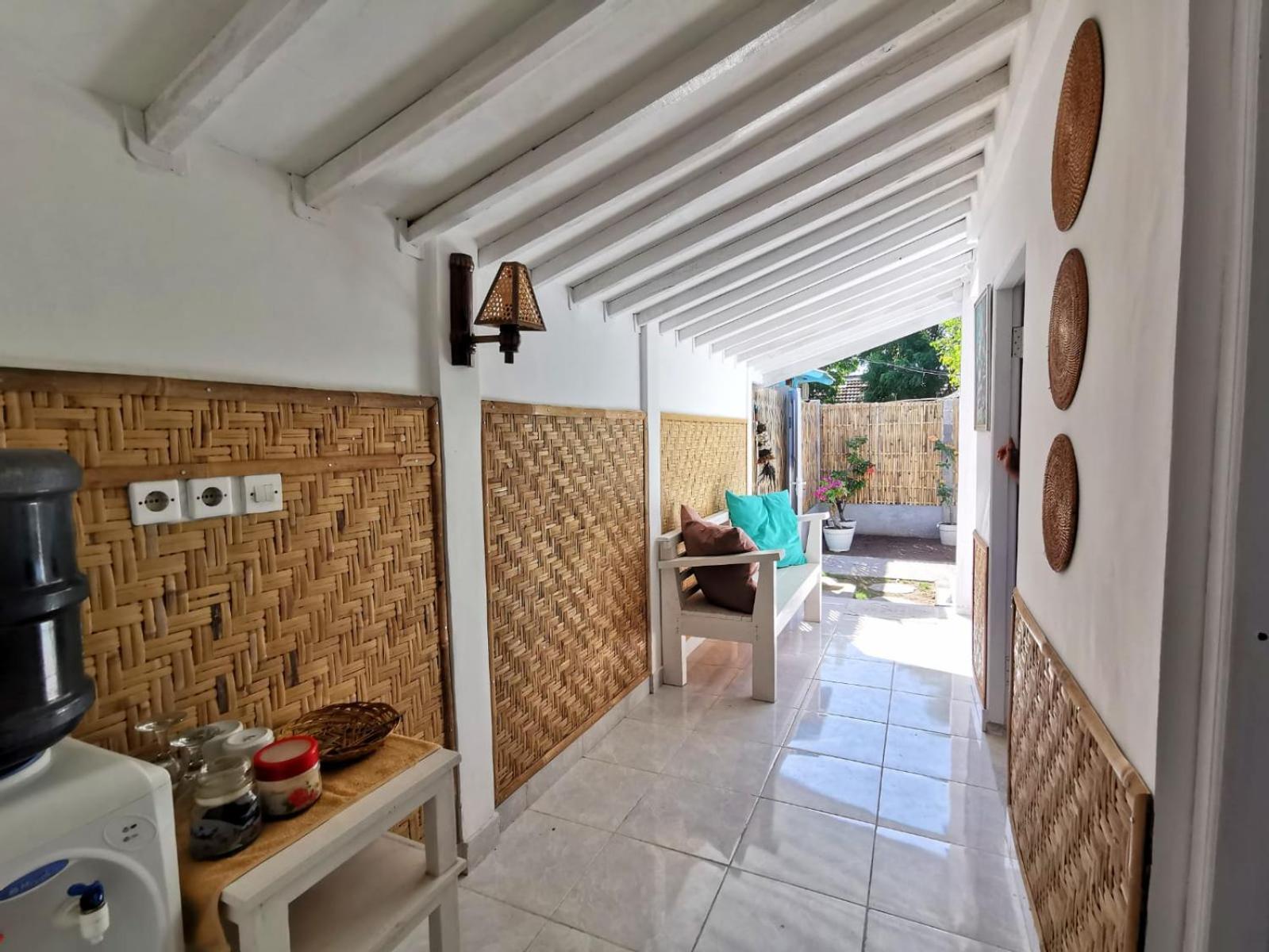 Villa Exotic House Gili Meno Esterno foto
